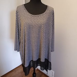 Karen Kane Black and Cream Patterned Tunic